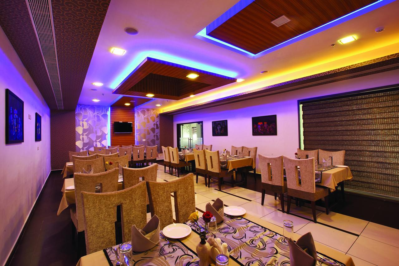 Hotel Aswathy Kodungallur Экстерьер фото